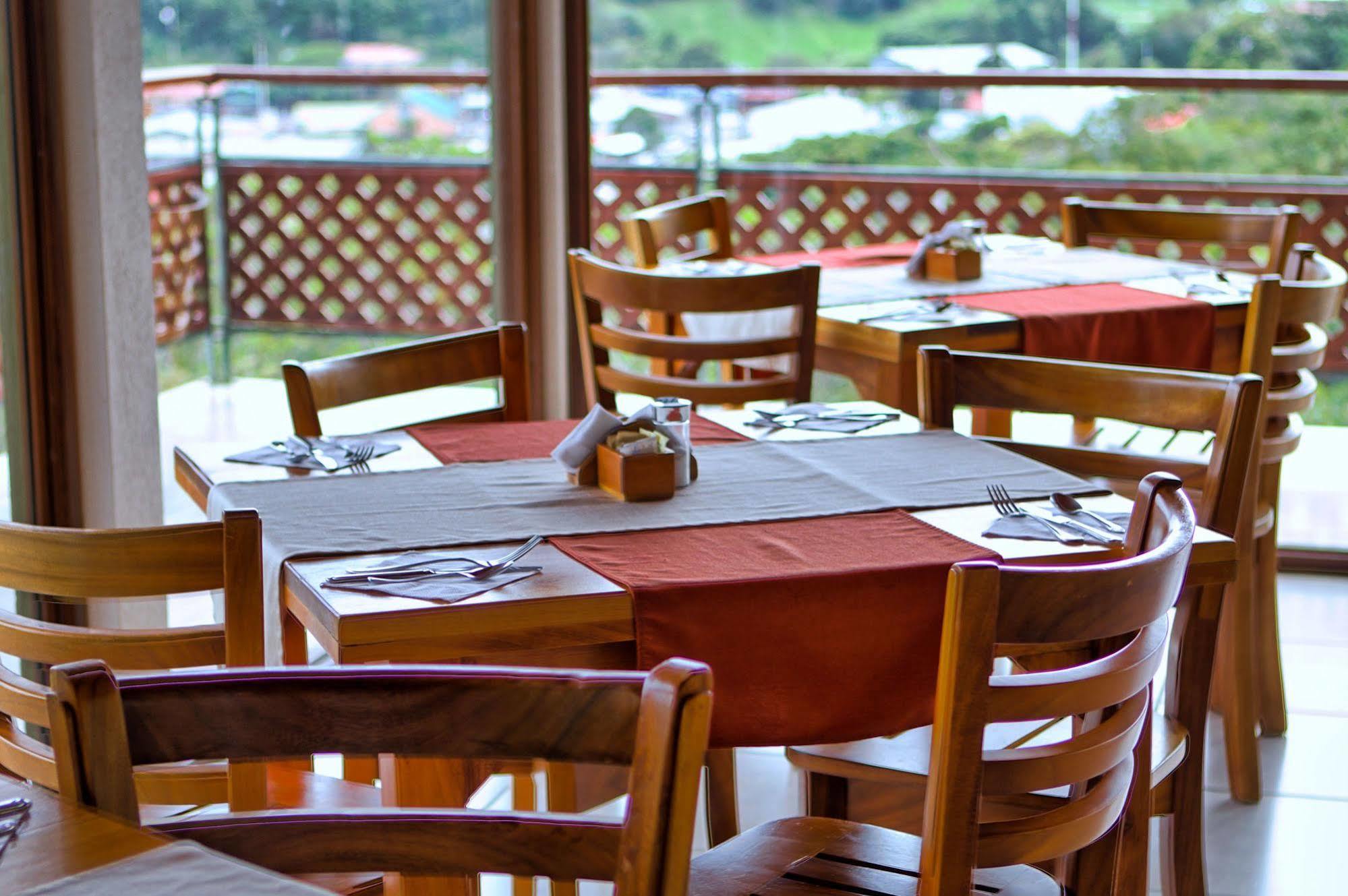 Ficus Lodge Monteverde Eksteriør bilde